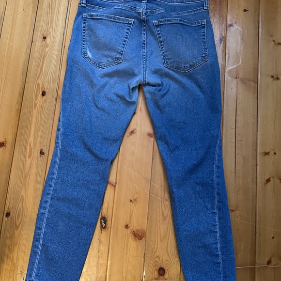 GAP Mid Rise Skinny Jeans - Picture 3 of 4